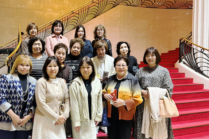 日帰り研修会 宝塚鑑賞会